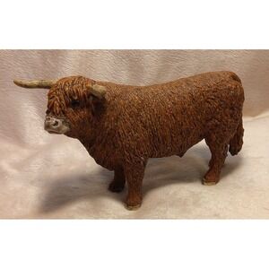 Schleich FARM WORLD Toy Figurine Brown Highland Bull